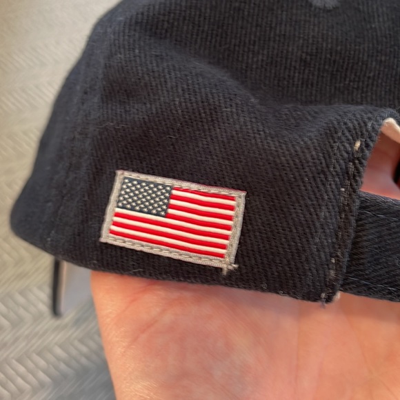 Red Canoe Adjustable Hat - Picture 3 of 6